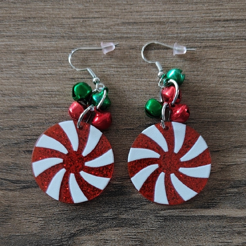 NWOT Lightweight Peppermint Earrings